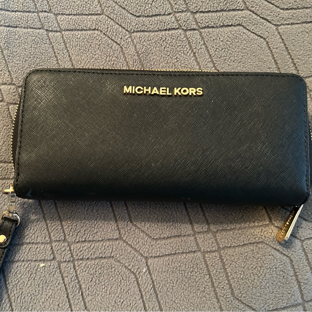 Michael Kors Black Zip-Around Wallet